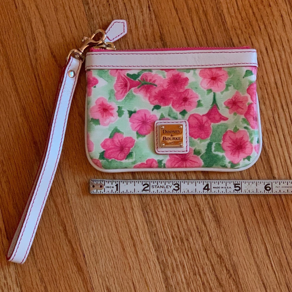 Dooney & Bourke floral wristlet - Picture 2 of 3